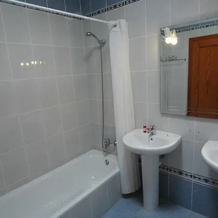Villa Playa Blanca Sleeps 7 With Pool *