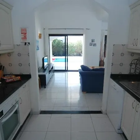 Playa Blanca Sleeps 7 With Pool *
